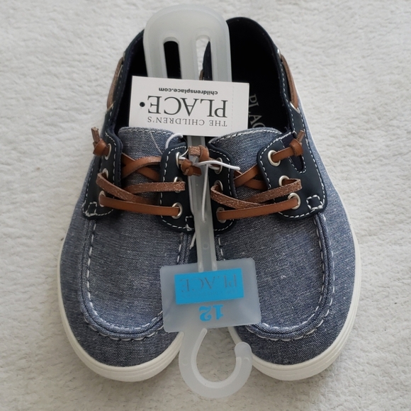 The Children's Place Other - NWT - Boys Children's Place Chambray Boat Shoes